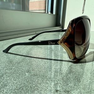 Dior sunglasses